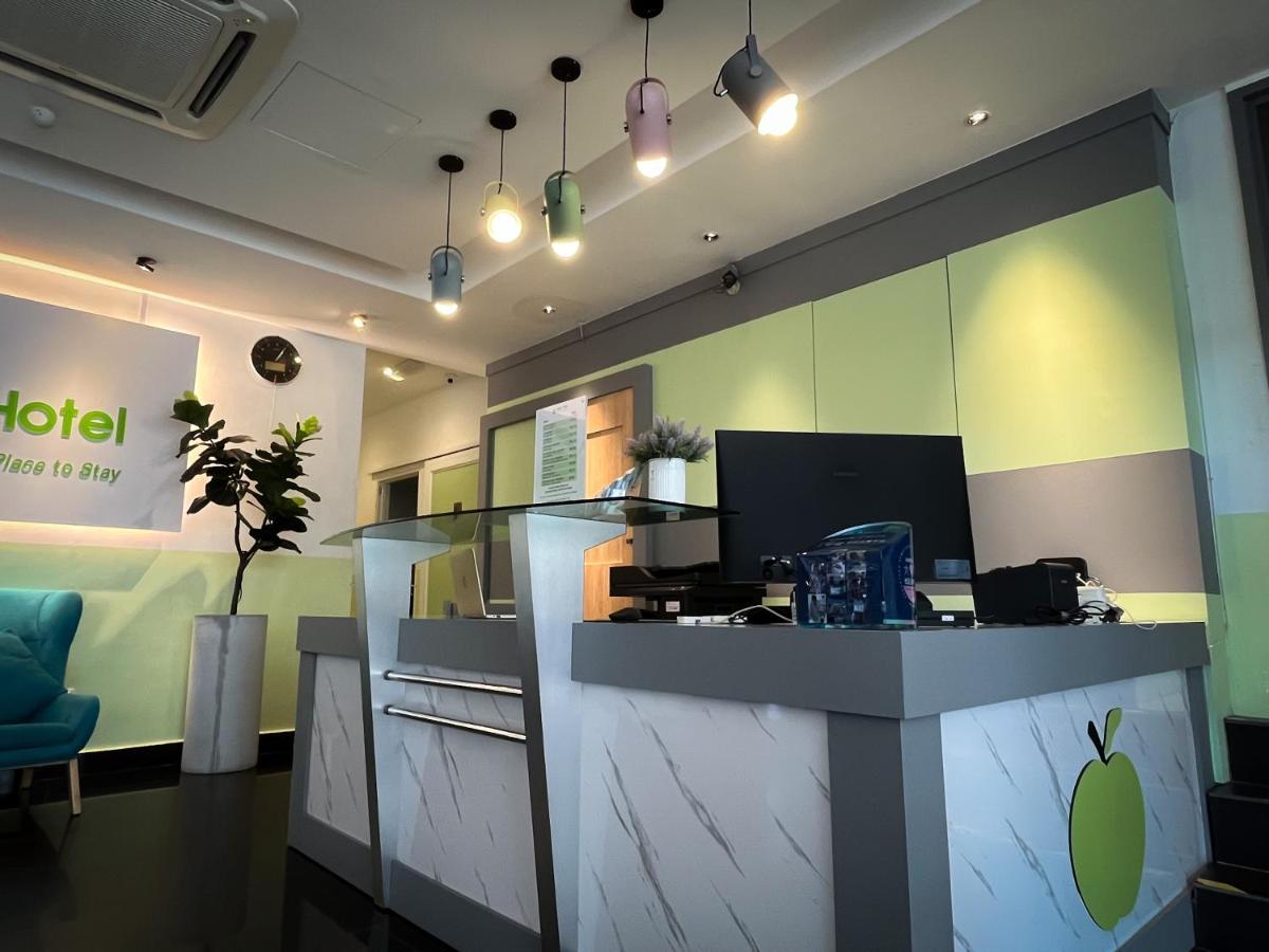 Apple 1 Hotel Queensbay Bayan Lepas Extérieur photo