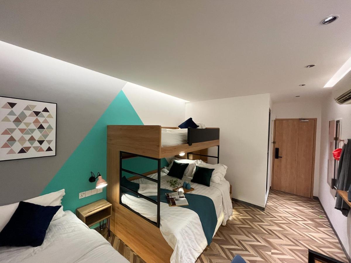 Apple 1 Hotel Queensbay Bayan Lepas Extérieur photo