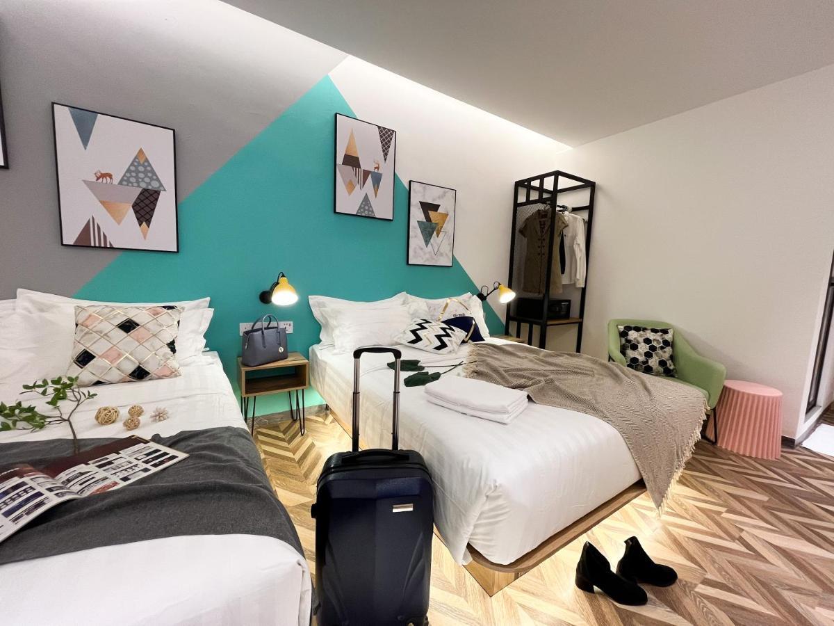 Apple 1 Hotel Queensbay Bayan Lepas Extérieur photo