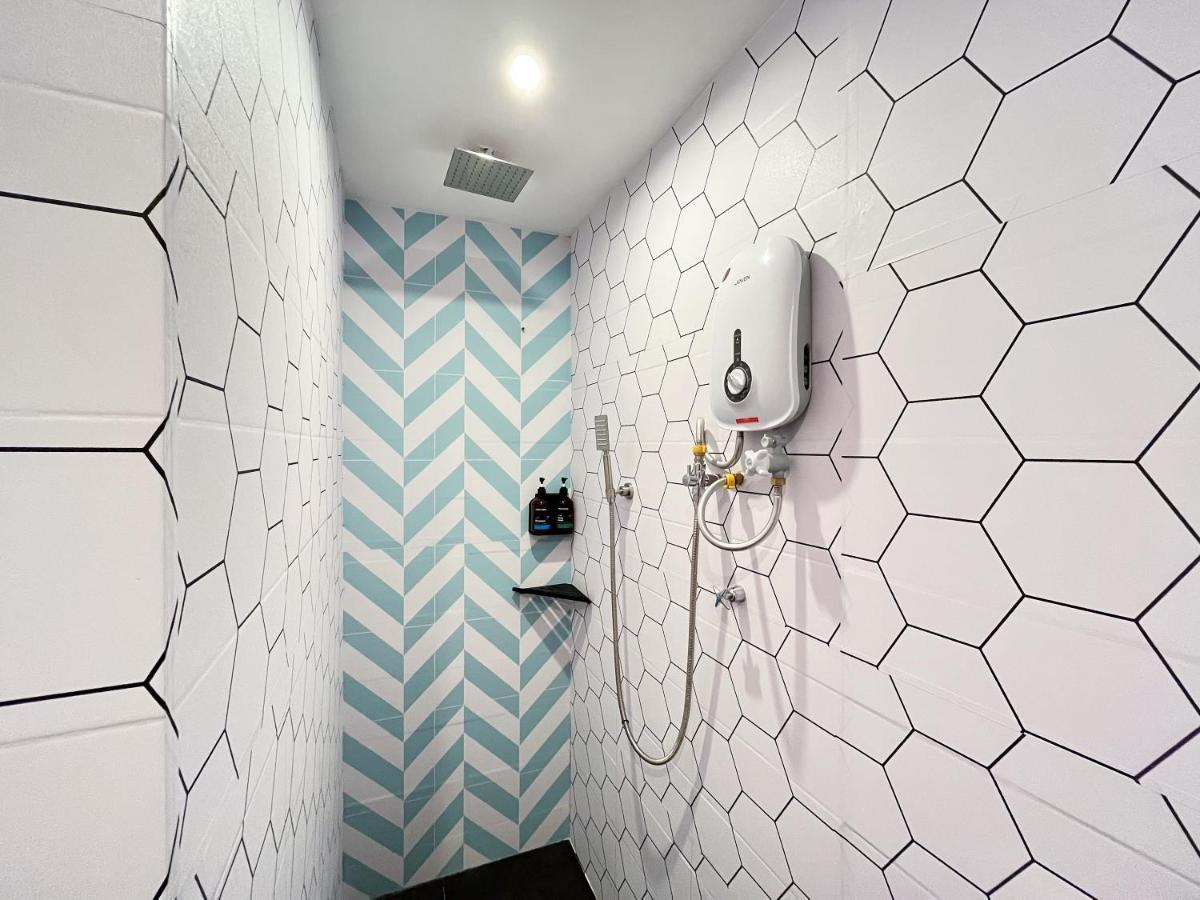 Apple 1 Hotel Queensbay Bayan Lepas Extérieur photo